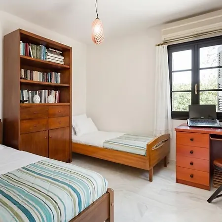Villa Knossos *
